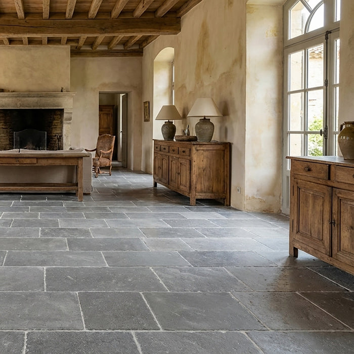 Deauville Gris Reclaimed Blend 16xRL Limestone Tile