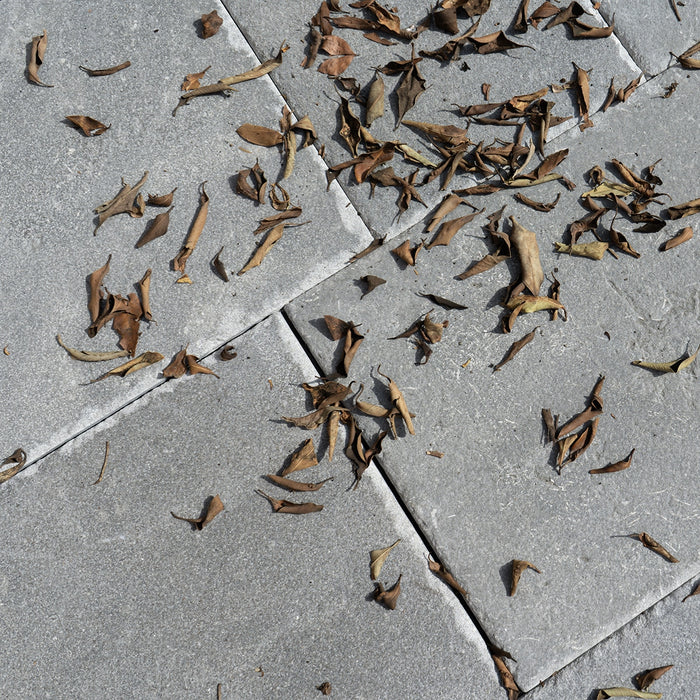 Deauville Gris Reclaimed Blend 16xRL Limestone Tile