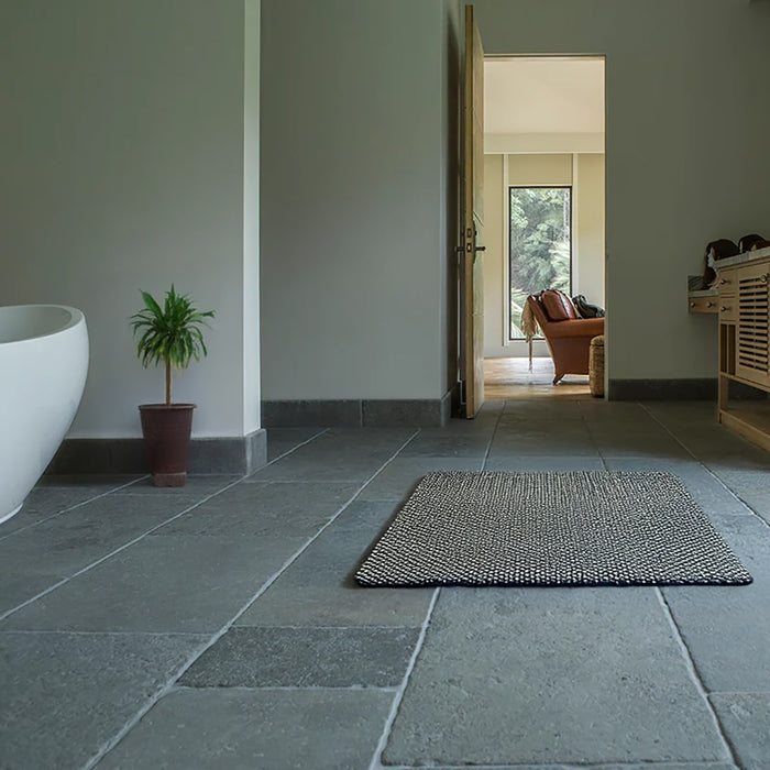 Deauville Gris Reclaimed Blend 16xRL Limestone Tile